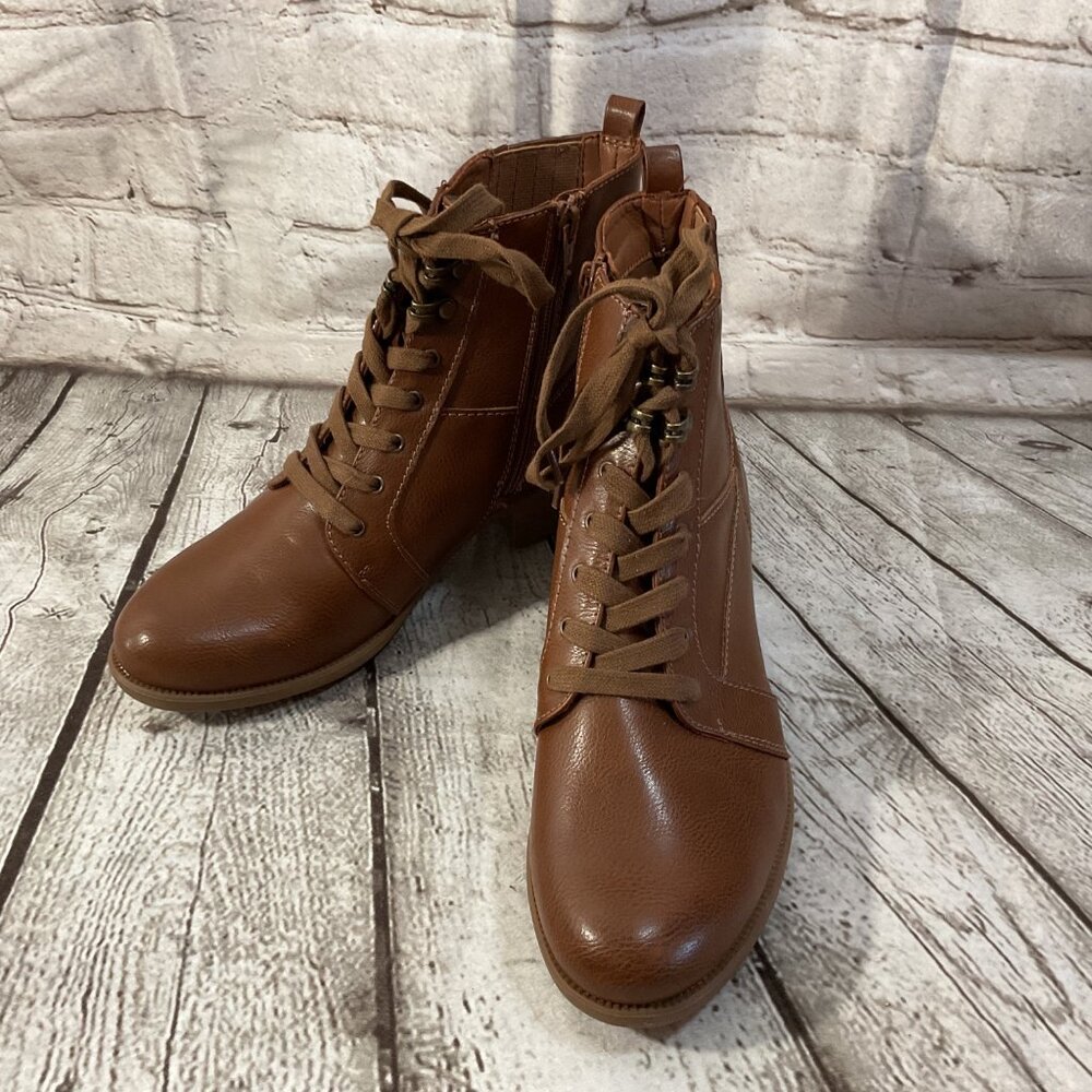 FRYE & CO Penny Brown Faux Vegan Leather Lace-Up Ankle Boots Sz 8.5 Side Zipper